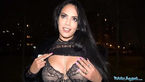 https://www.xxxvideosex.net/english-bf-dikhao-latina-rides-big-fat-cock/