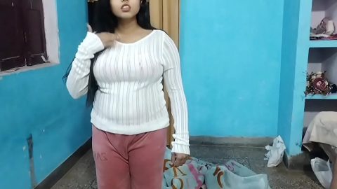 https://www.xxxvideosex.net/chudai-wali-picture-dikhao-nhi-chod-paya-to-apni/